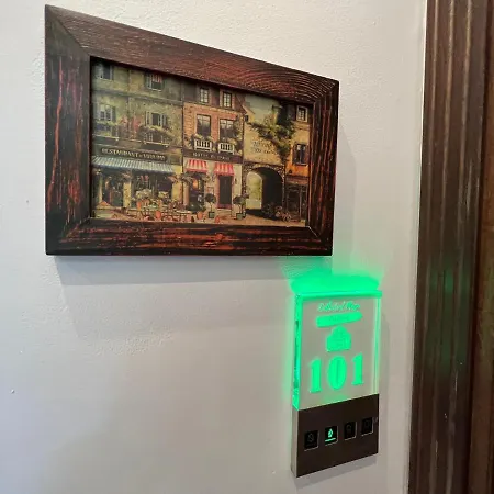 Boutique Cathedral Plaza Residences For Rent Downtown Bukurešť