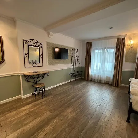 Boutique Cathedral Plaza Residences For Rent Downtown Hotel *