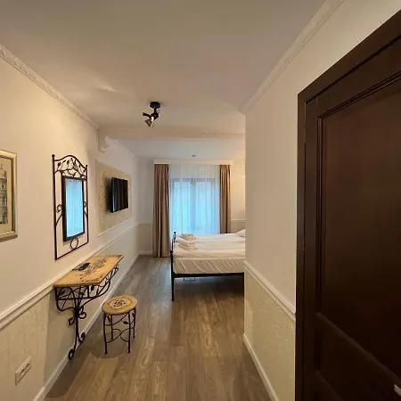 Hotel Boutique Cathedral Plaza Residences For Rent Downtown *