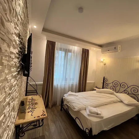 Boutique Cathedral Plaza Residences For Rent Downtown * Bukareszt