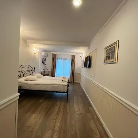 Boutique Cathedral Plaza Residences For Rent Downtown Hotel