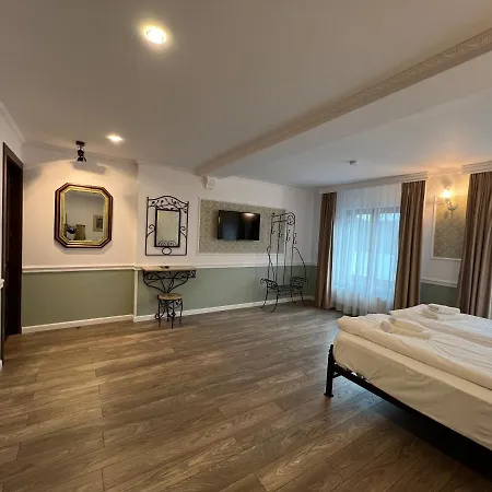 Boutique Cathedral Plaza Residences For Rent Downtown Bukareszt