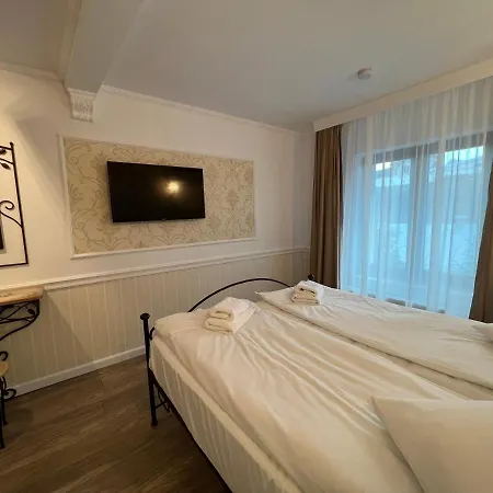 Boutique Cathedral Plaza Residences For Rent Downtown * Bukareszt