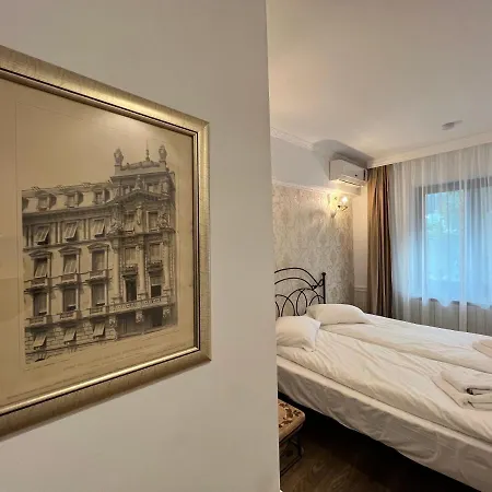Boutique Cathedral Plaza Residences For Rent Downtown Hotel