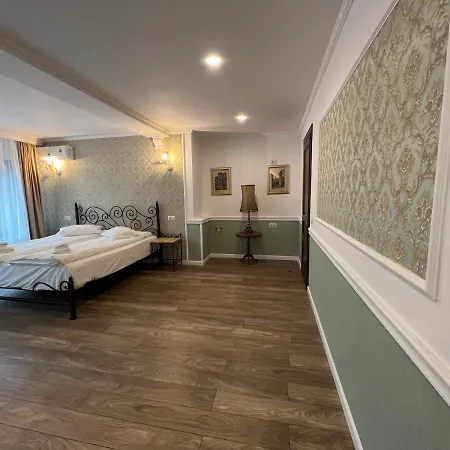 Boutique Cathedral Plaza Residences For Rent Downtown Hotel Bukareszt