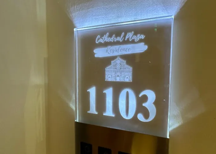 Boutique Cathedral Plaza Residences For Rent Downtown Hotel *