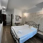 Boutique Cathedral Plaza Residences For Rent Downtown