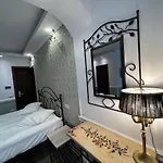 Hotel Boutique Cathedral Plaza Residences For Rent Downtown *
