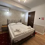 Boutique Cathedral Plaza Residences For Rent Downtown *