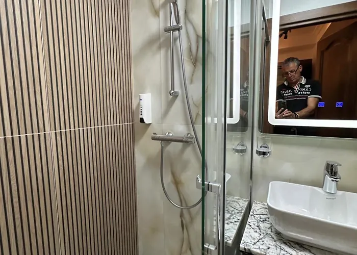 Boutique Cathedral Plaza Residences For Rent Downtown