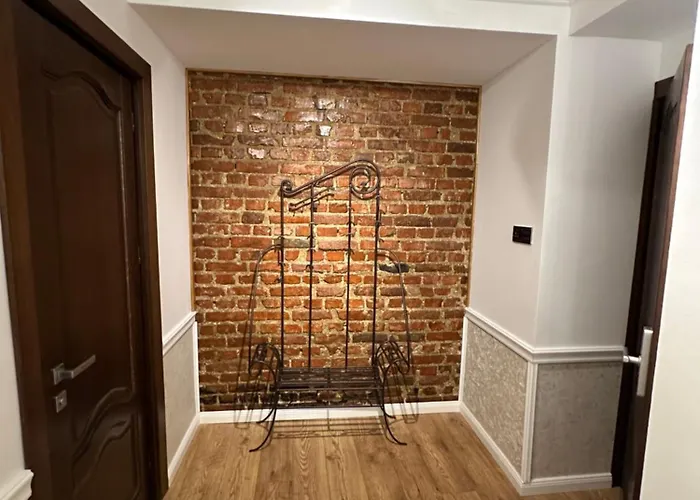 Szálloda Boutique Cathedral Plaza Residences For Rent Downtown *