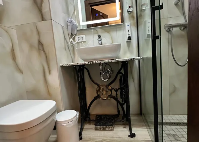 Boutique Cathedral Plaza Residences For Rent Downtown 호텔 부쿠레슈티