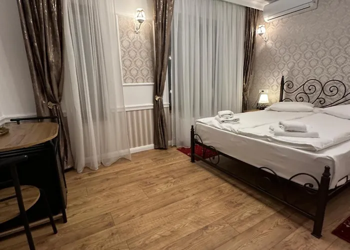 Boutique Cathedral Plaza Residences For Rent Downtown فندق بوخارست