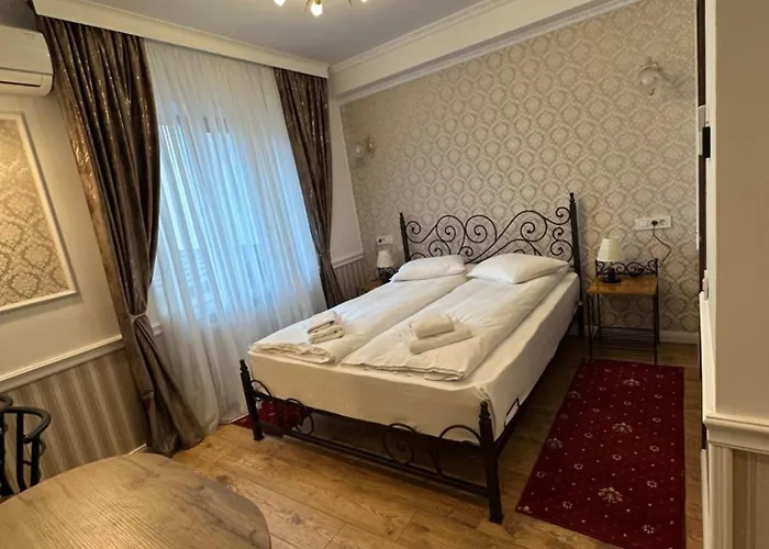 فندق Boutique Cathedral Plaza Residences For Rent Downtown بوخارست