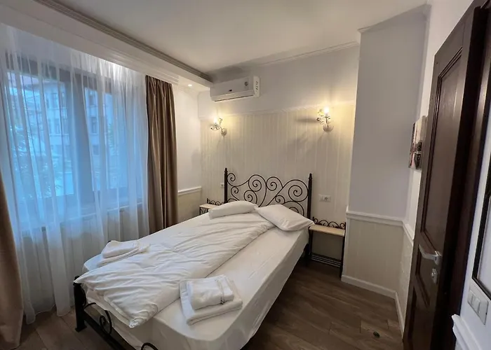 Boutique Cathedral Plaza Residences For Rent Downtown Hotel Bukarest