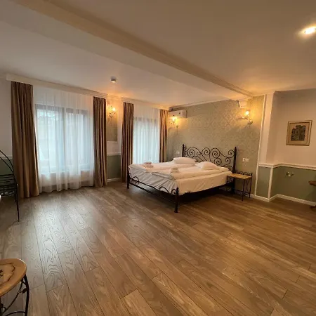 Boutique Cathedral Plaza Residences For Rent Downtown Hotel